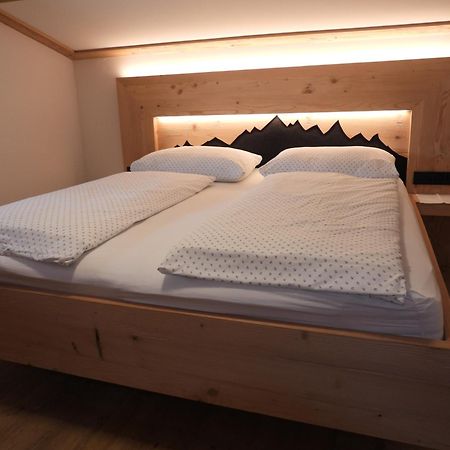 Ferienwohnungen Hinterholzer St Jakob in Haus Bagian luar foto