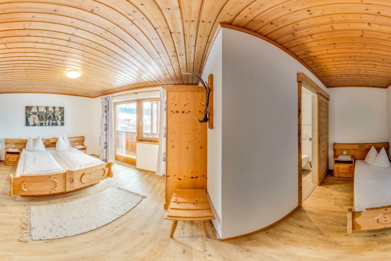 Ferienwohnungen Hinterholzer St Jakob in Haus Bagian luar foto